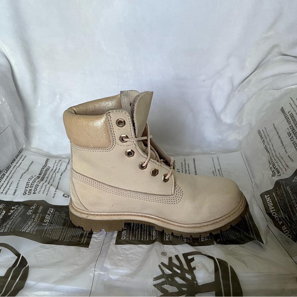 Timberlands Boots - Picture 14 of 16